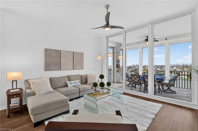 410 Flagship DR 1201, Naples, FL 34108