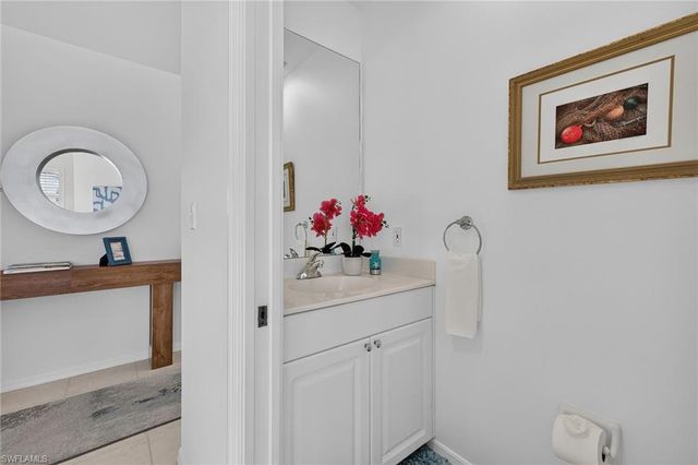 410 Flagship DR 1201, Naples, FL 34108