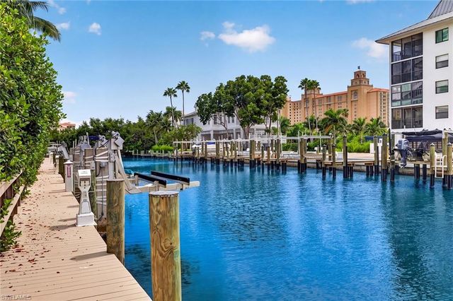 410 Flagship DR 1201, Naples, FL 34108