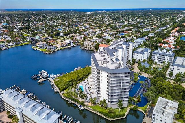 410 Flagship DR 1201, Naples, FL 34108