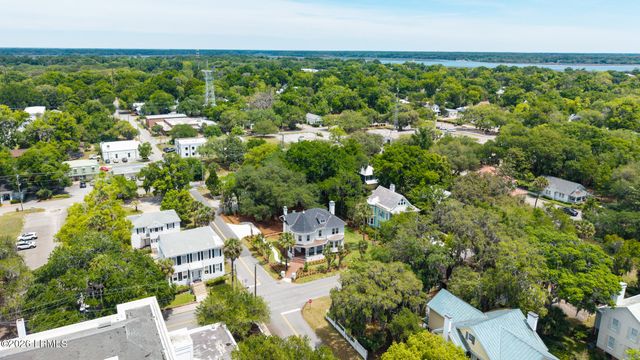 1411 North Street, Beaufort, SC 29902