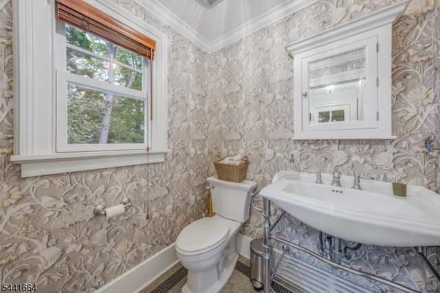 38 Glenside Rd, South Orange Village Twp., NJ 07079