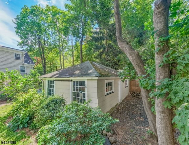 38 Glenside Rd, South Orange Village Twp., NJ 07079