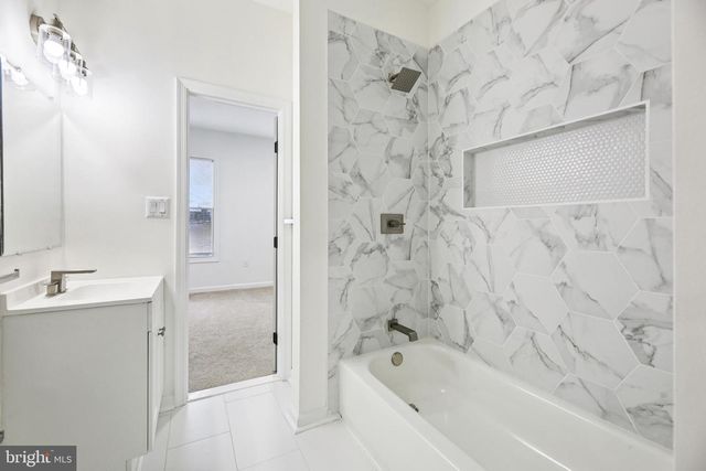 2117 HOMEWOOD AVE, Baltimore, MD 21218