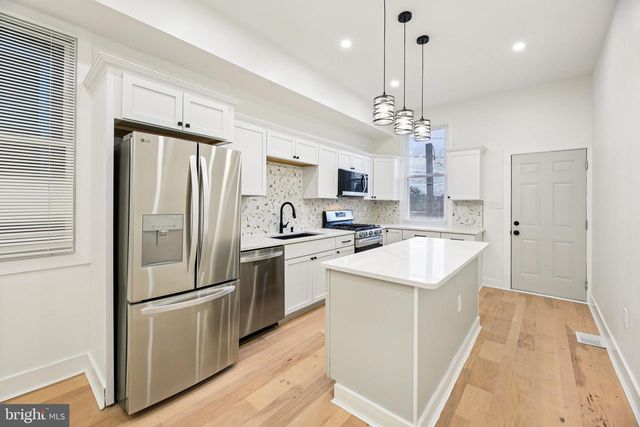 2117 HOMEWOOD AVE, Baltimore, MD 21218