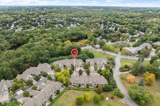 8 S Cottage Rd 8, Belmont, MA 02478