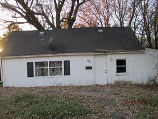 900 W Henry Street, Sedalia, MO 65301