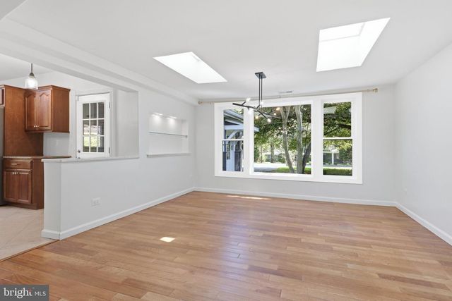 6432 ICHABOD PL, Falls Church, VA 22042