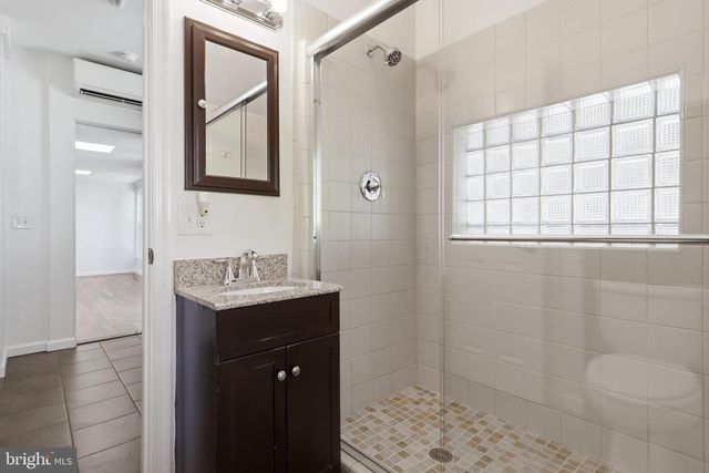 6432 ICHABOD PL, Falls Church, VA 22042