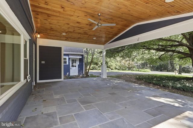 6432 ICHABOD PL, Falls Church, VA 22042