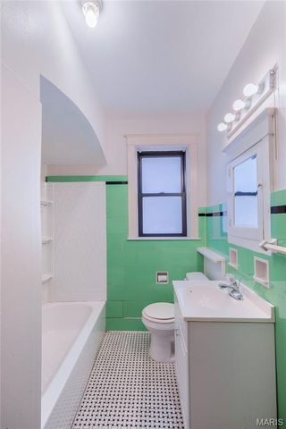 3626 Bowen Street, St Louis, MO 63116