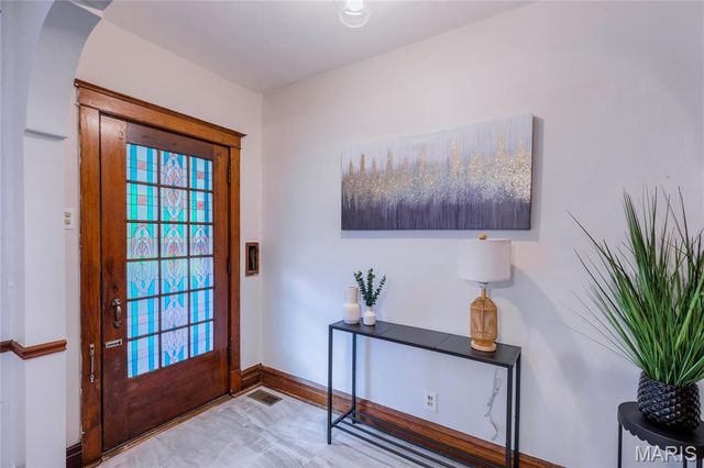 3626 Bowen Street, St Louis, MO 63116