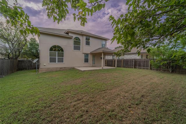 17303 Orwell LN, Round Rock, TX 78664