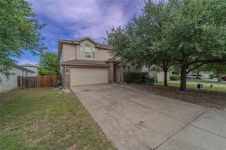 17303 Orwell LN, Round Rock, TX 78664