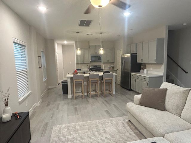 1511 Revolution Way, Missouri City, TX 77459