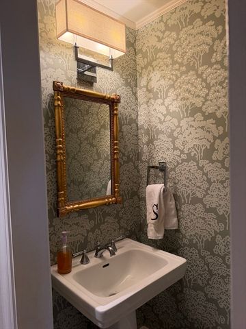 416 Marlborough 802, Boston, MA 02115