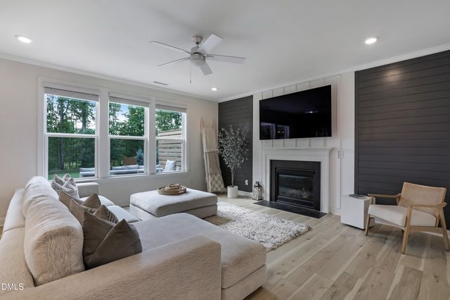 407 Porter Hill Drive, Youngsville, NC 27596
