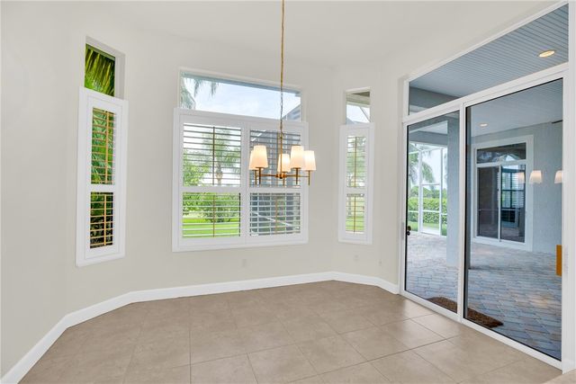 7627 S Village Square, Vero Beach, FL 32966