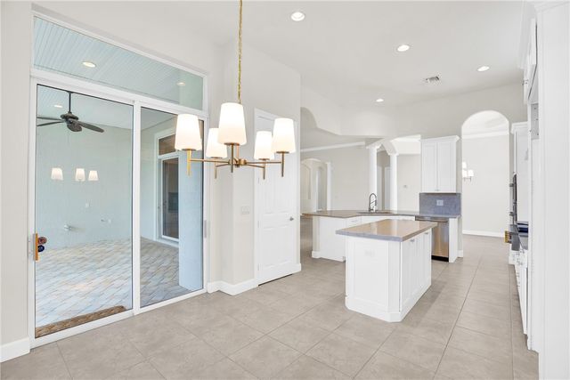 7627 S Village Square, Vero Beach, FL 32966