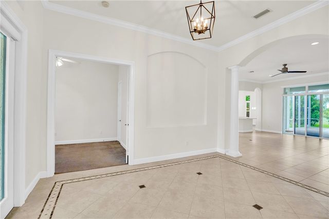 7627 S Village Square, Vero Beach, FL 32966