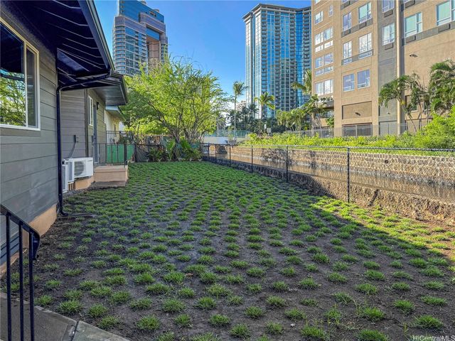 1861 Kapiolani Boulevard A, Honolulu, HI 96826