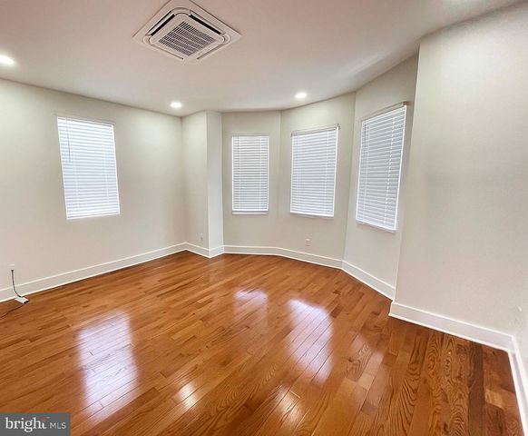 311 S 60TH ST, Philadelphia, PA 19143