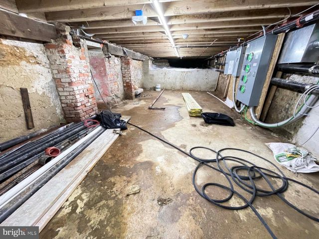 311 S 60TH ST, Philadelphia, PA 19143