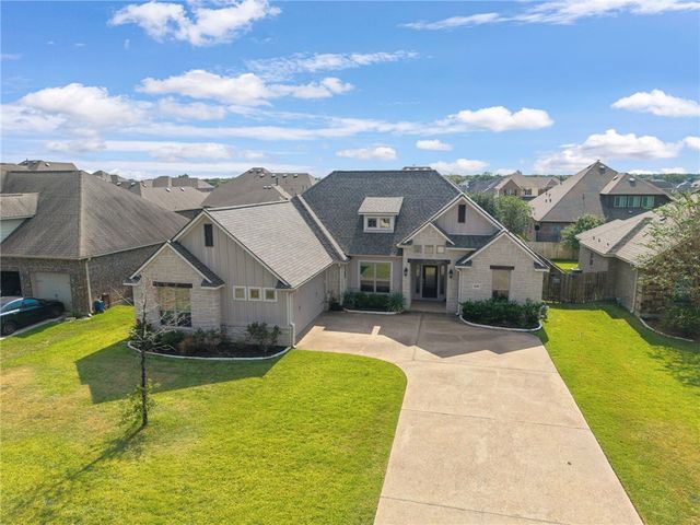 4406 Norwich Drive, College Station, TX 77845