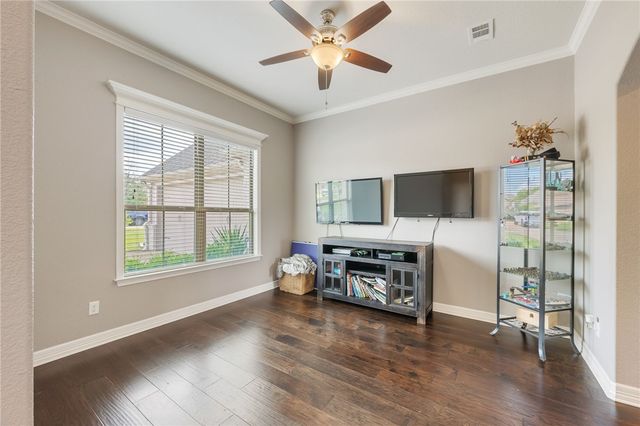 4406 Norwich Drive, College Station, TX 77845