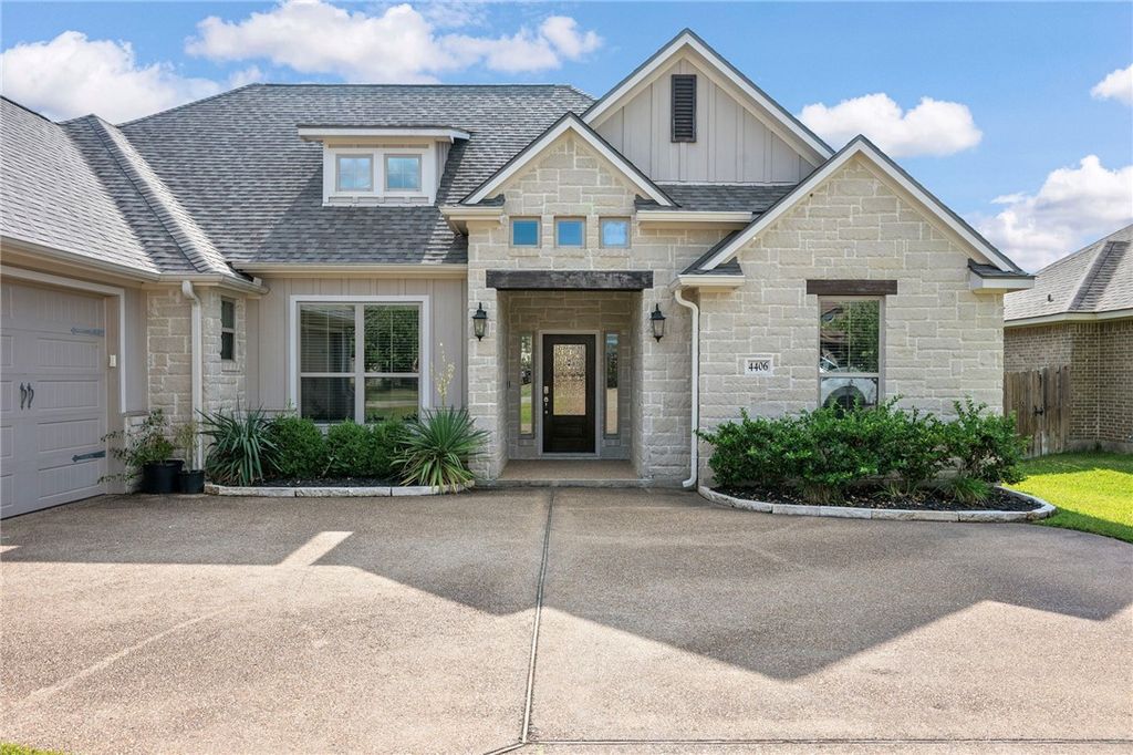 4406 Norwich Drive, College Station, TX 77845