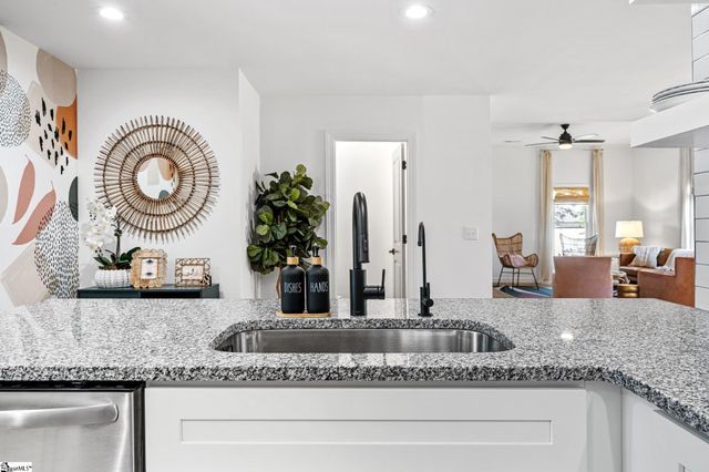 54 Allen Street, Greenville, SC 29605