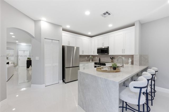 4055 Fern Forest Rd, Cooper City, FL 33026