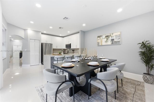 4055 Fern Forest Rd, Cooper City, FL 33026