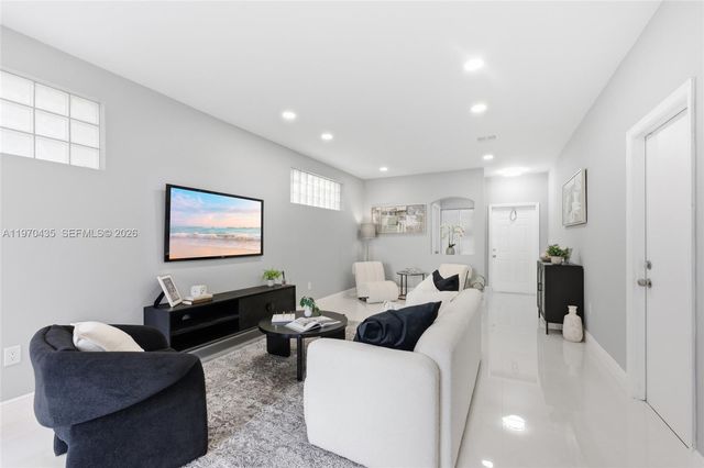 4055 Fern Forest Rd, Cooper City, FL 33026