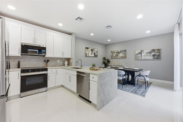 4055 Fern Forest Rd, Cooper City, FL 33026