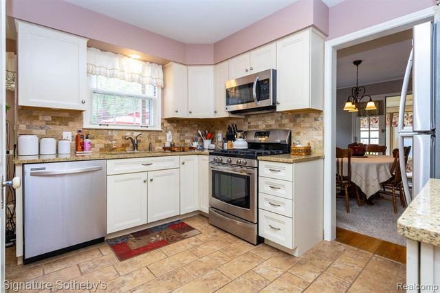 3629 Cumberland Road, Berkley, MI 48072