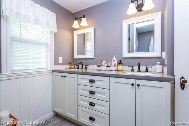 3629 Cumberland Road, Berkley, MI 48072