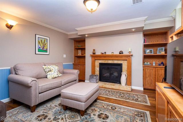 3629 Cumberland Road, Berkley, MI 48072