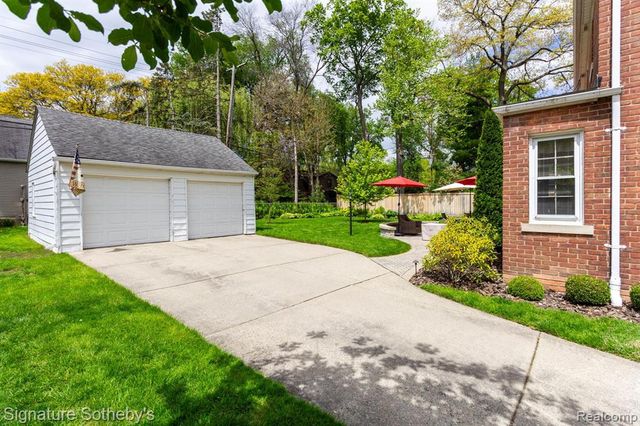 3629 Cumberland Road, Berkley, MI 48072