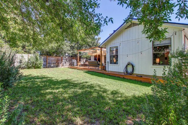 9706 Woodshire DR, Austin, TX 78748