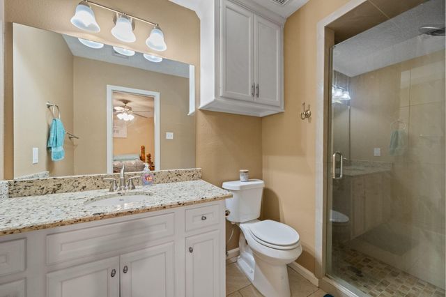 203 N Bayou Bend Drive, Baytown, TX 77521