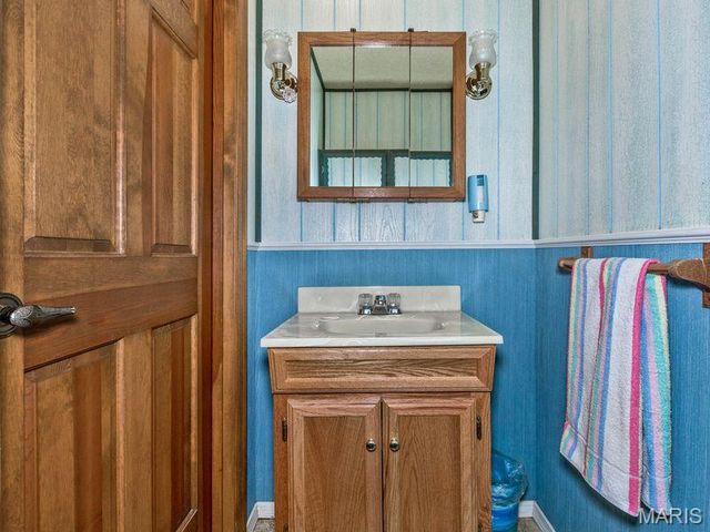 3204 Amherst Avenue, Collinsville, IL 62234