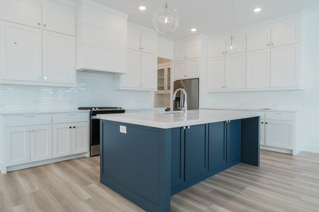 11661 Liberty Commons Court, Dallas, TX 75229