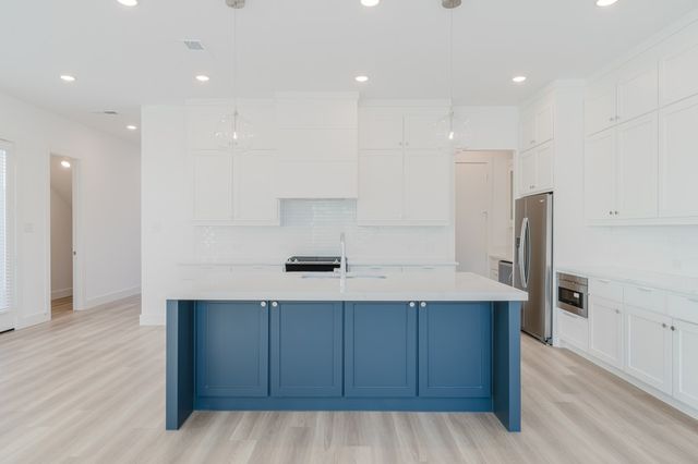11661 Liberty Commons Court, Dallas, TX 75229