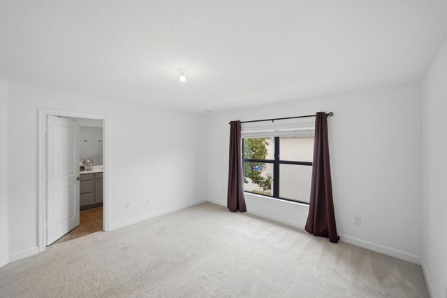 1009 Sweet Briar Lane, Riviera Beach, FL 33410