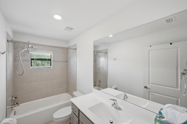 1009 Sweet Briar Lane, Riviera Beach, FL 33410