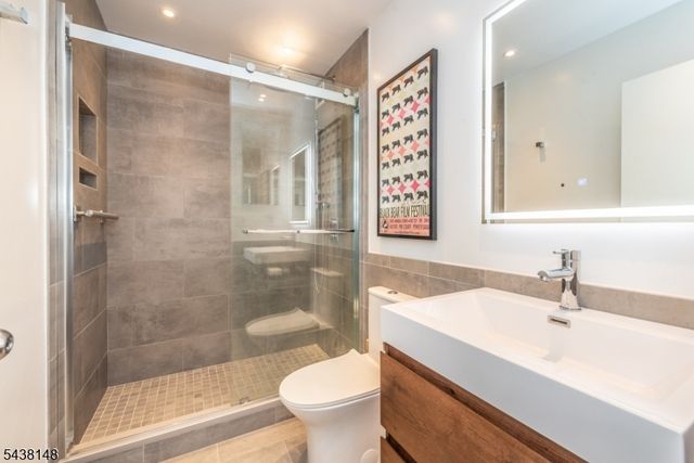 260 Main St 313, Little Falls Twp., NJ 07424