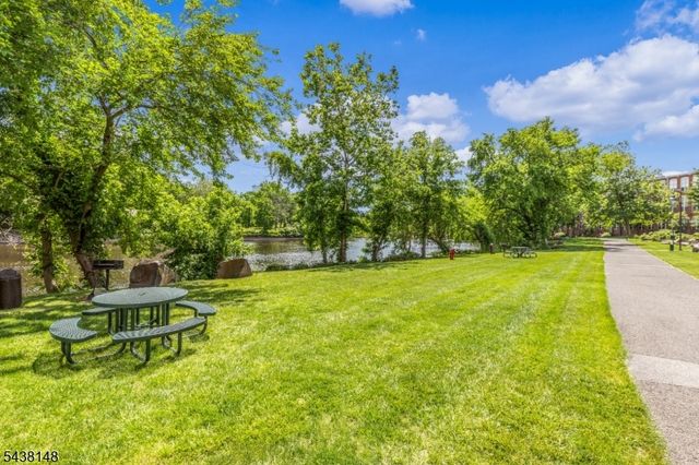 260 Main St 313, Little Falls Twp., NJ 07424