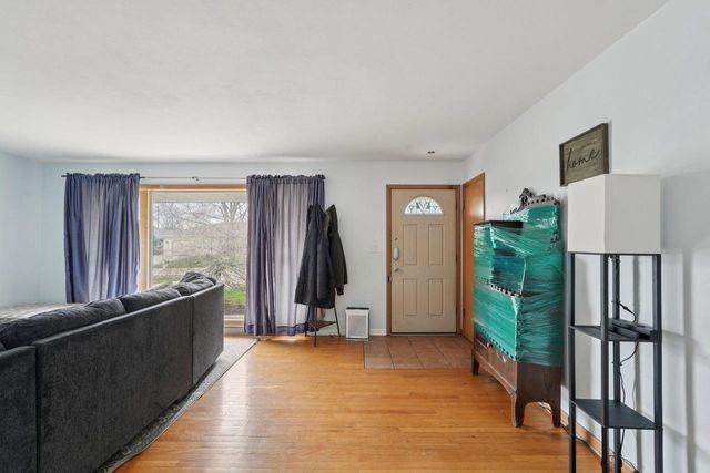 4004 86th PLACE, Kenosha, WI 53142