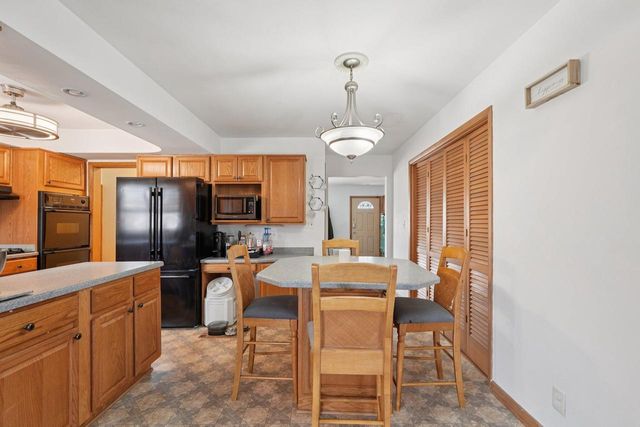 4004 86th PLACE, Kenosha, WI 53142